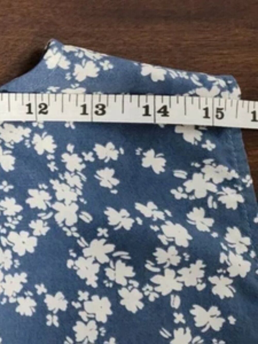 Monday Fun 3X Sleeveless Blue Floral Top - Picture 12 of 13